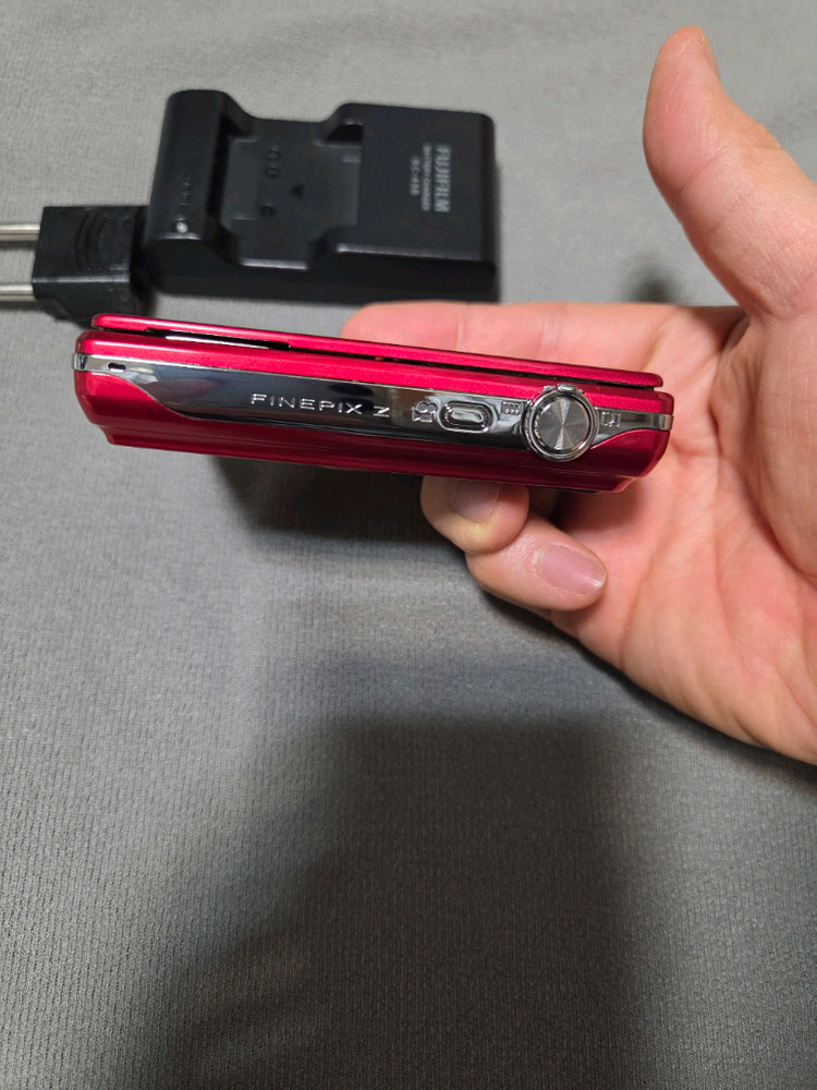 후지 finepix z90 빈티지 디카 이미지