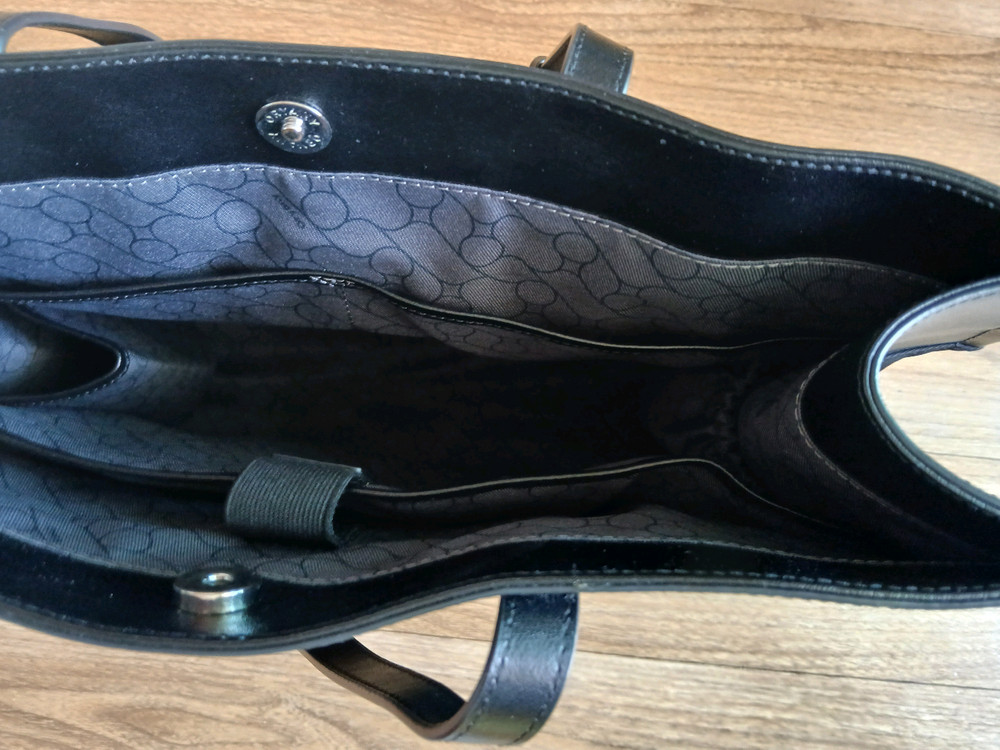 오야니 블랙 숄더백 이미지