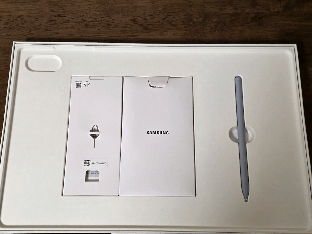 갤럭시 탭 S10 울트라 1TB WIFI 풀박스 팔아요 이미지