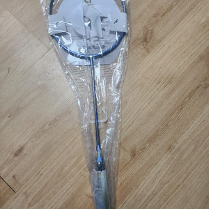 새상품 아펙스 725n 배드민턴 라켓 이미지