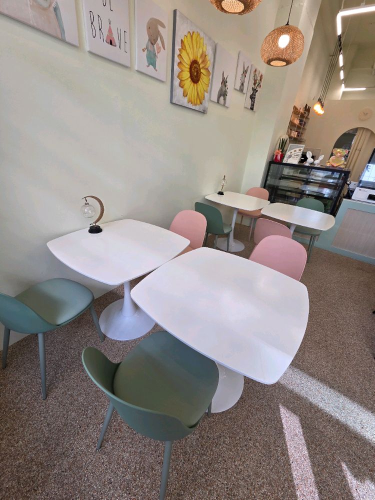 사각 다이닝테이블 세트 이미지