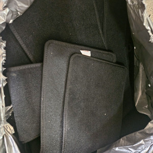 카니발 신형 2025년 7인승 하이브리드 SUV 순정 플로어 매트 세트 이미지