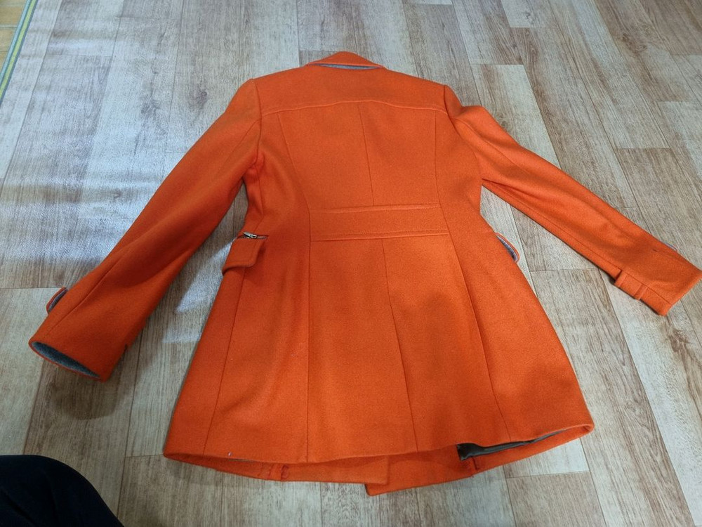 LIST 오렌지색 더블 버튼 66사이즈 코트 이미지