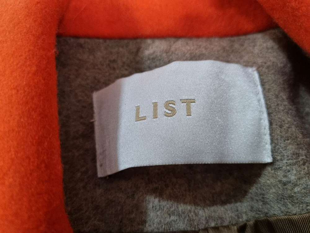 LIST 오렌지색 더블 버튼 66사이즈 코트 이미지