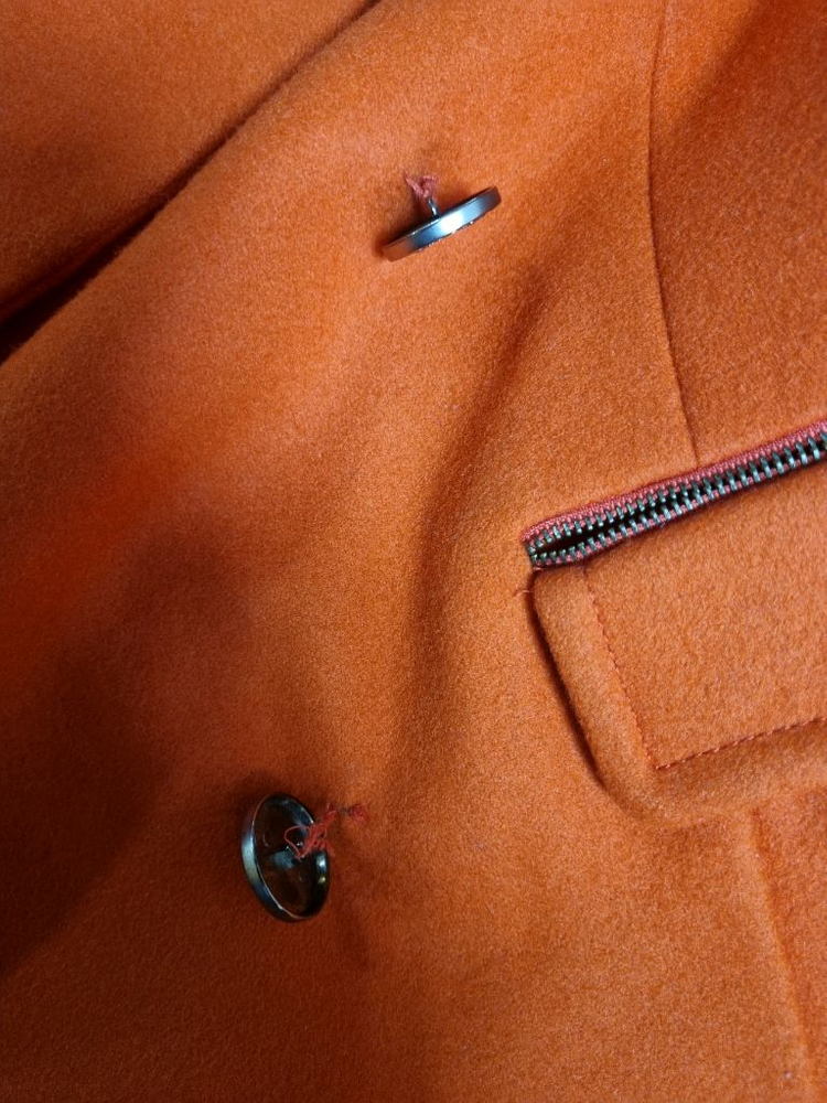 LIST 오렌지색 더블 버튼 66사이즈 코트 이미지