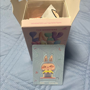 [팝마트 정품] 라부부 나른한요가 피규어(스트레칭), 수상한편의점 핀치키링(시크릿) 이미지