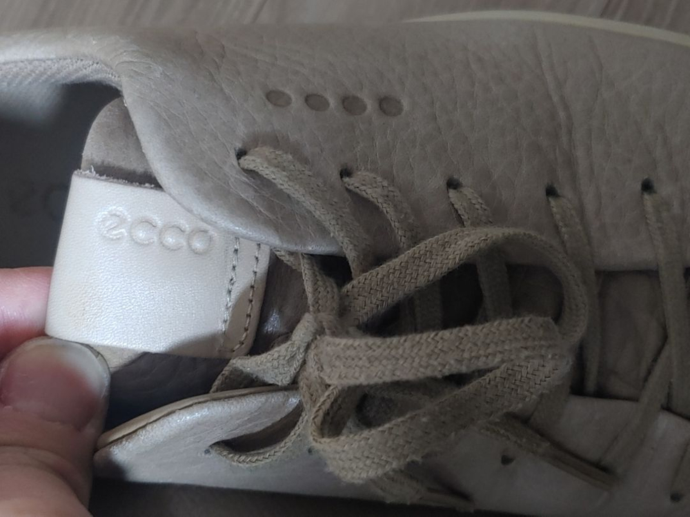 ECCO 스니커즈 41 사이즈 (260~265) 이미지