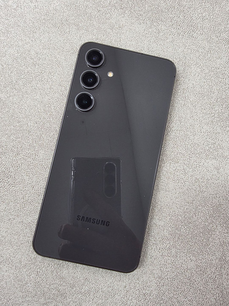 갤럭시s24fe 256_GB 판매합니다!!중고폰업무폰저가폰세컨폰공기계게임폰효도폰게임폰알뜰폰) 이미지