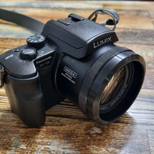 파나소닉 하이엔드 카메라 dmc-fz20 팝니다. 이미지