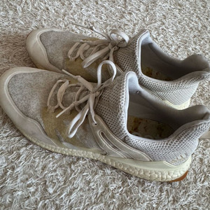 아디다스 크로스니트 부스트 판매합니다 이미지