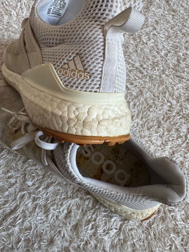 아디다스 크로스니트 부스트 판매합니다 이미지