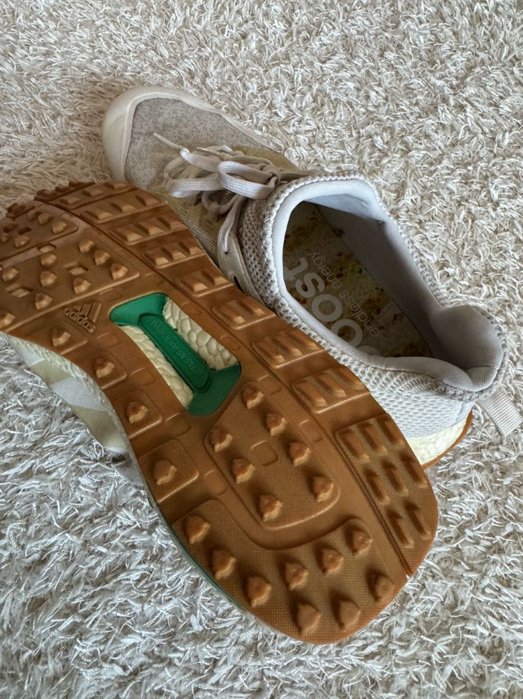 아디다스 크로스니트 부스트 판매합니다 이미지