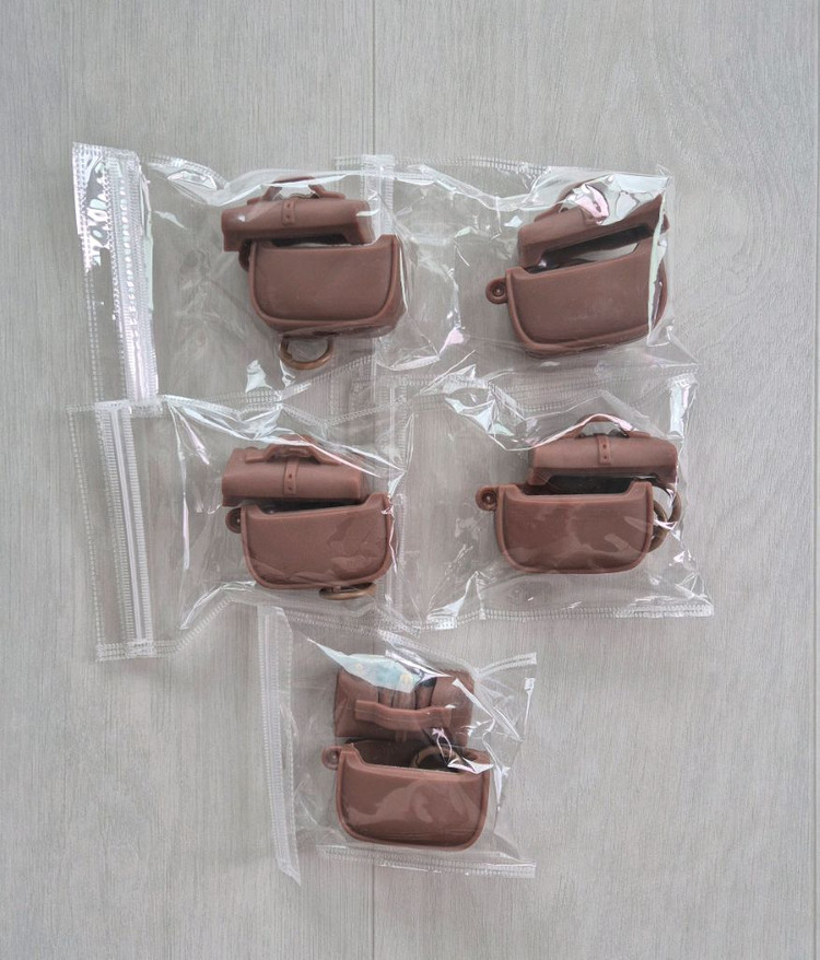 (새제품)라부부 에어팟 4세대 케이스 이미지