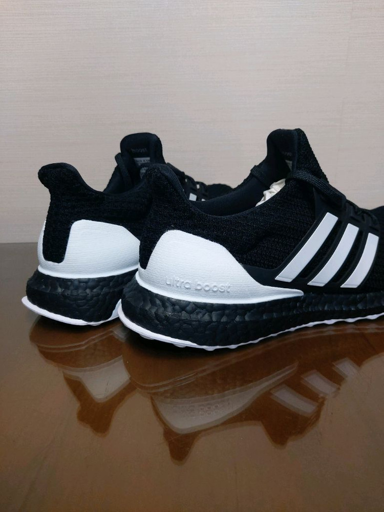 (260,270) 아디다스 울트라부스트 범고래 이미지