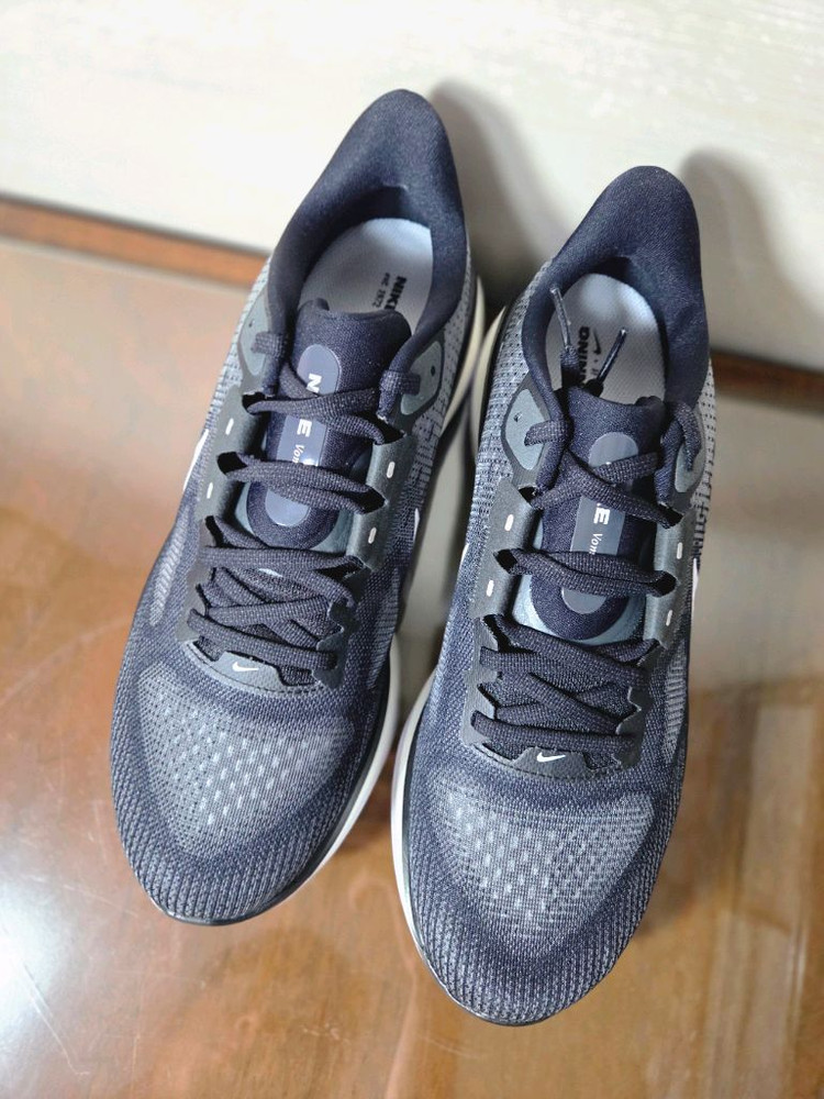 (255,270) 나이키 에어 줌 보메로 러닝화 블랙화이트 이미지