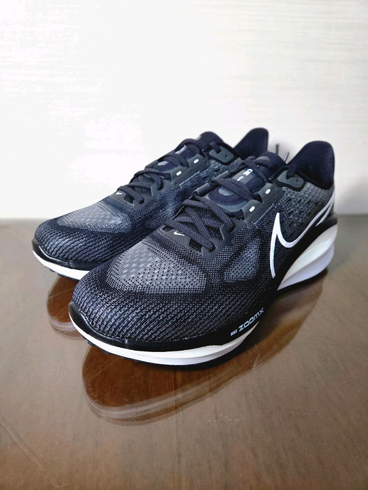 (255,270) 나이키 에어 줌 보메로 러닝화 블랙화이트 이미지