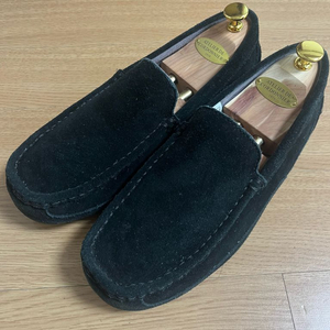 어그 ascot 270사이즈 네이비 판매합니다. 이미지