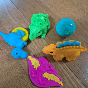 공룡플레이도우 세트 이미지