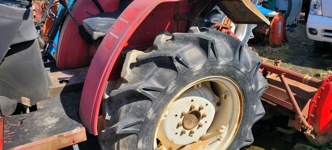 국제 43마력 트랙터 트렉트 트랙타 트렉터 트랙트 로더 본기 로터리 일발시동 엔진상태좋음 이미지