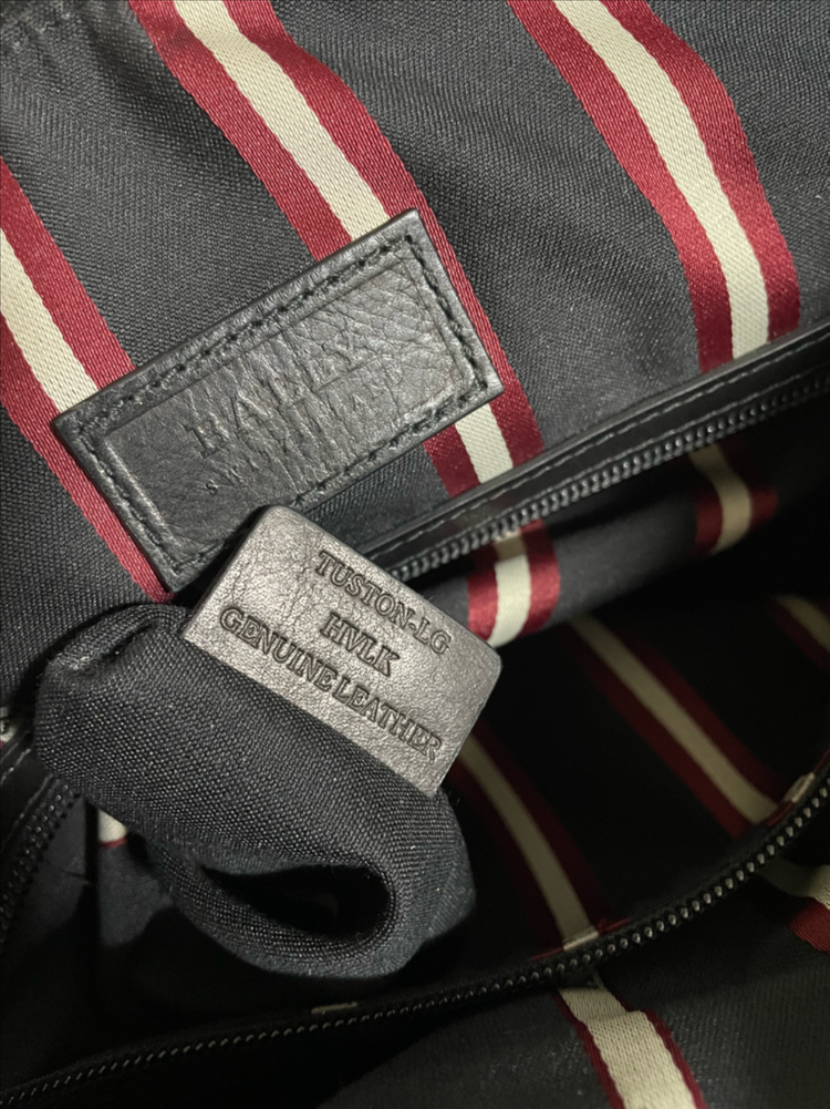 정품 발리 가죽크로스백 이미지