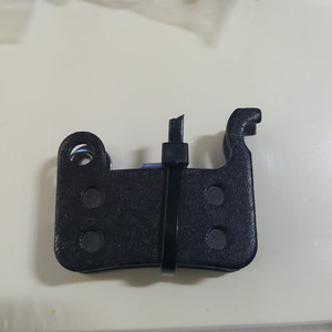 전기자전거 자전거 브레이크 패드 삼천리 알톤 시마노 유 이미지