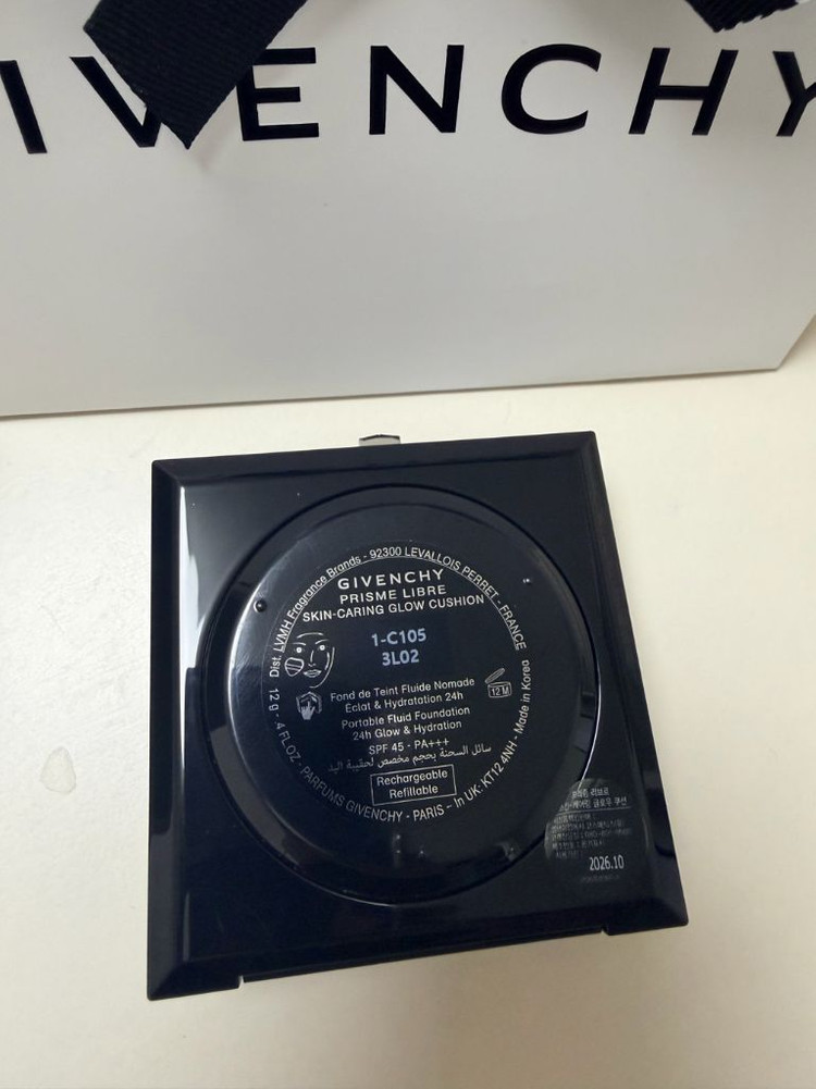 지방시 프리즘 리브르 글로우 쿠션 C105 본품+리필 이미지