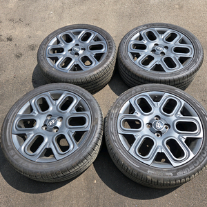 캐스퍼 17인치 휠타이어 이미지