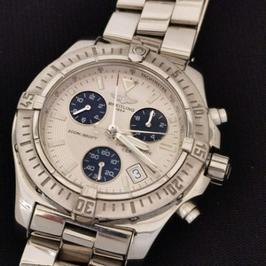 정품 브라이틀링 GMT 이미지