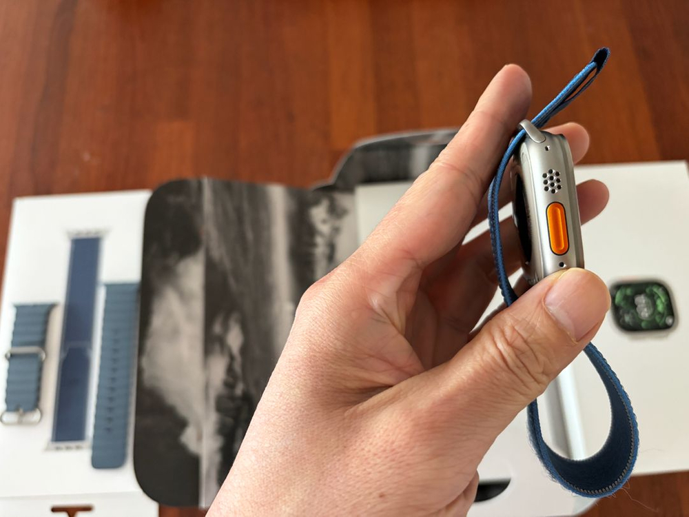 애플워치 울트라 3세대(티타늄) 판매합니다. 이미지