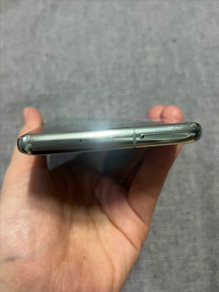 갤럭시 S10 이미지