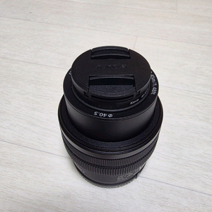 소니 FE 28-60 렌즈 이미지