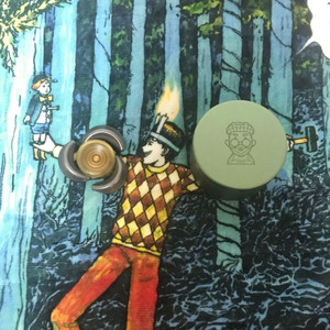 3날 스테인레스 스틸+울템 버튼 스피너 판매합니다 이미지