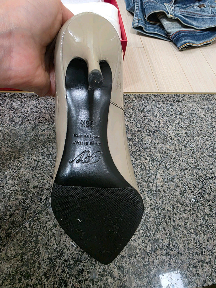 로저비비에 펌프스 36.5 이미지