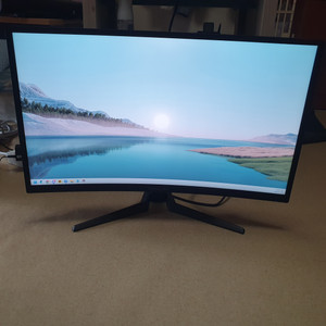 크로스오버 CRONUS 278F 커브드 27인치 144Hz 게이밍 모니터 팝니다. 이미지