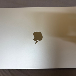 맥북에어 M4 15인치 16GB 256GB 실버 이미지