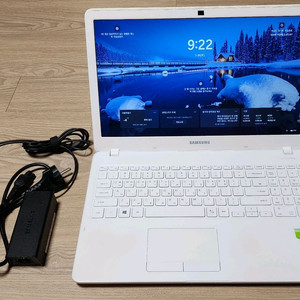 삼성 노트북 15.6인치 (화이트) 이미지