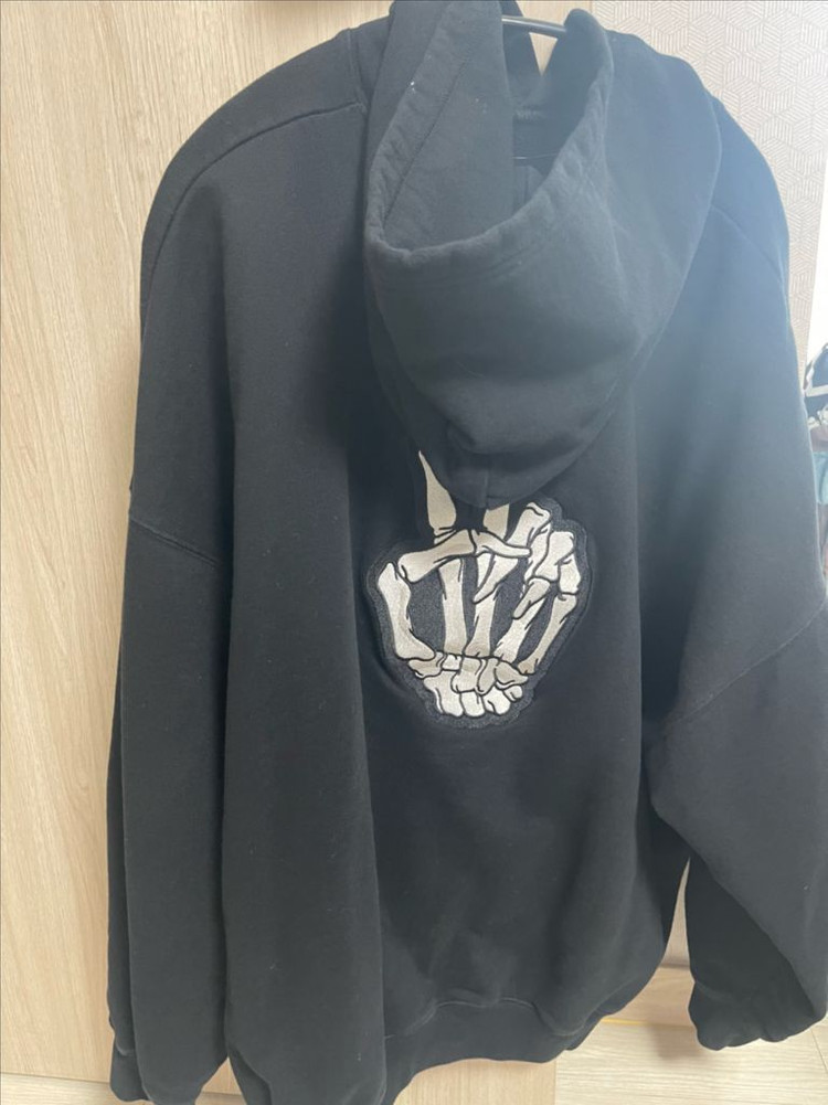 발렌시아가 21SS 스마일 드립 로고 후드티 (S사이즈) 이미지