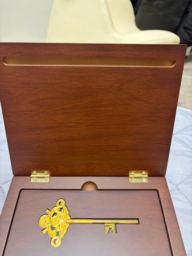 순금 열쇠 왕관 반지 팔찌 팔아요 이미지