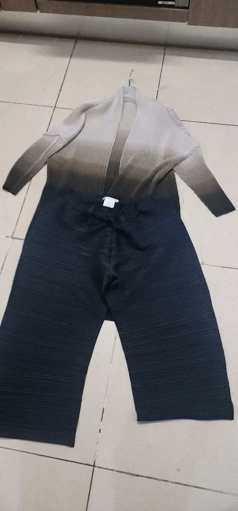 플리츠플리즈 롱 반팔 3사이즈 /팬츠등 이미지