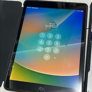 아이패드8세대 32기가 스페이스그레이 이미지