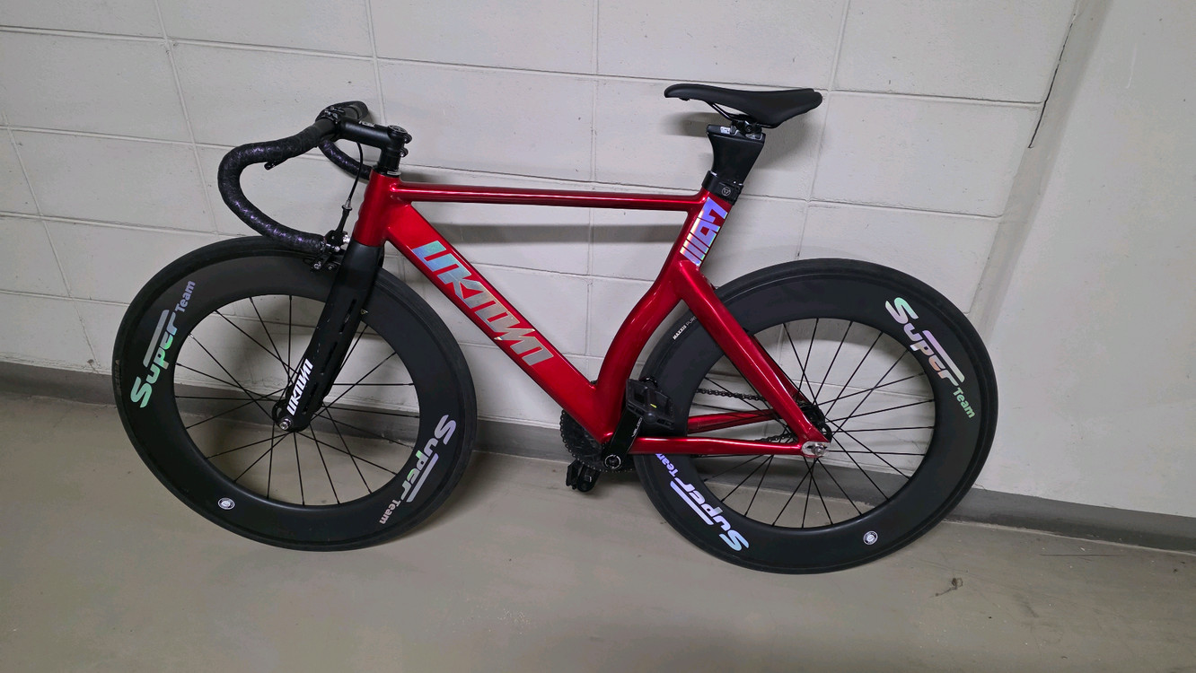 언노운 lv3 리플렉티드 레드+리볼트88카본휠 팝니다. 이미지