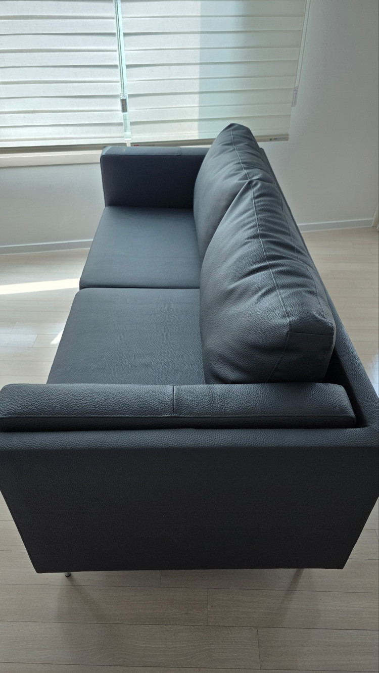 동서가구 3인용 소파 새제품 이미지