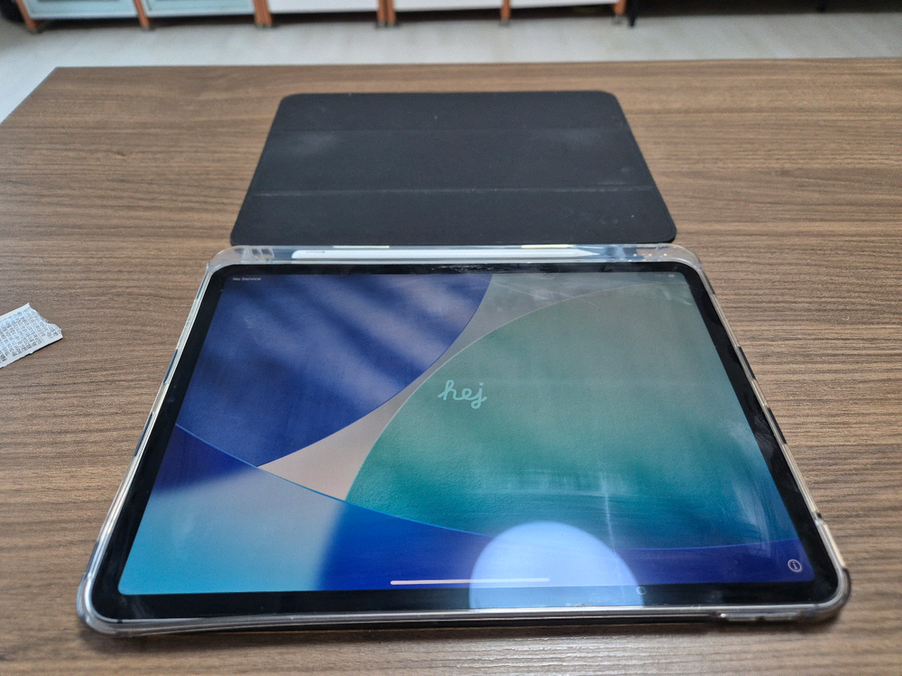 액정깨진 아이패드 프로 11 3세대 셀롤러 128 이미지