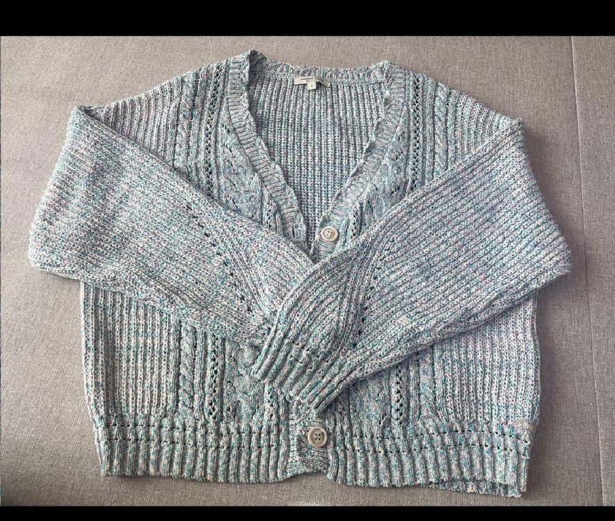 써스데이아일랜드 테입사 케이블 니트 가디건 (T252MCD134W) 이미지