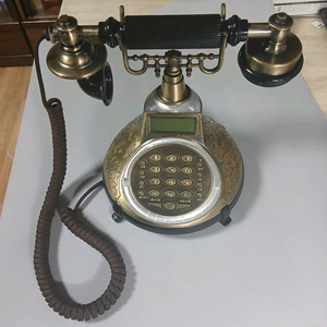 빈티지 디지털 전화기 이미지