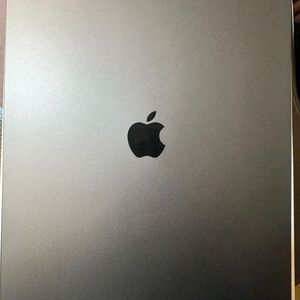 아이패드 프로 4세대 12.9인치 + 애플펜슬 2세대 판니다 이미지