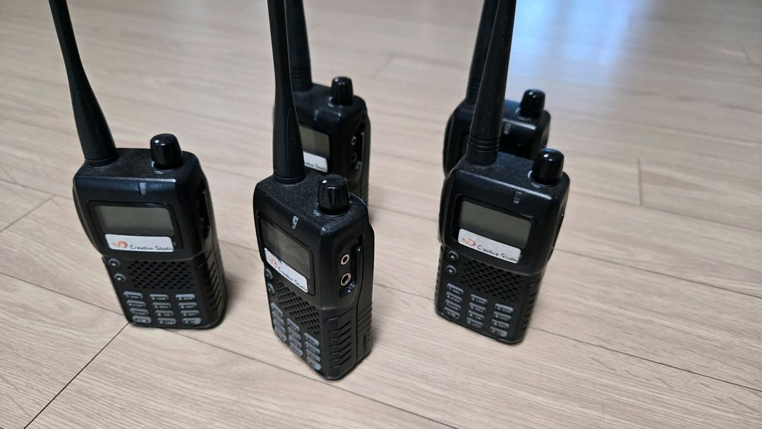 무전기 5대 DASOLTECH DL-76L 이미지