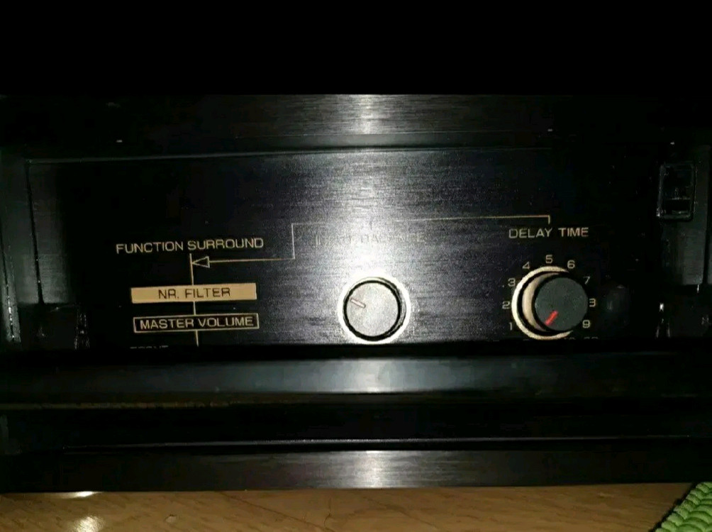 인켈서라운드앰프.직거래 이미지