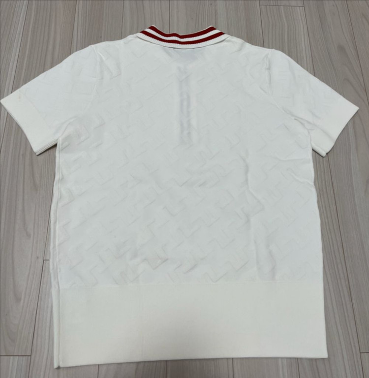 제이린드버그 여성골프 골프니트S 타이틀리스트 파리게이츠 pxg 말본 사우스케이프 이미지