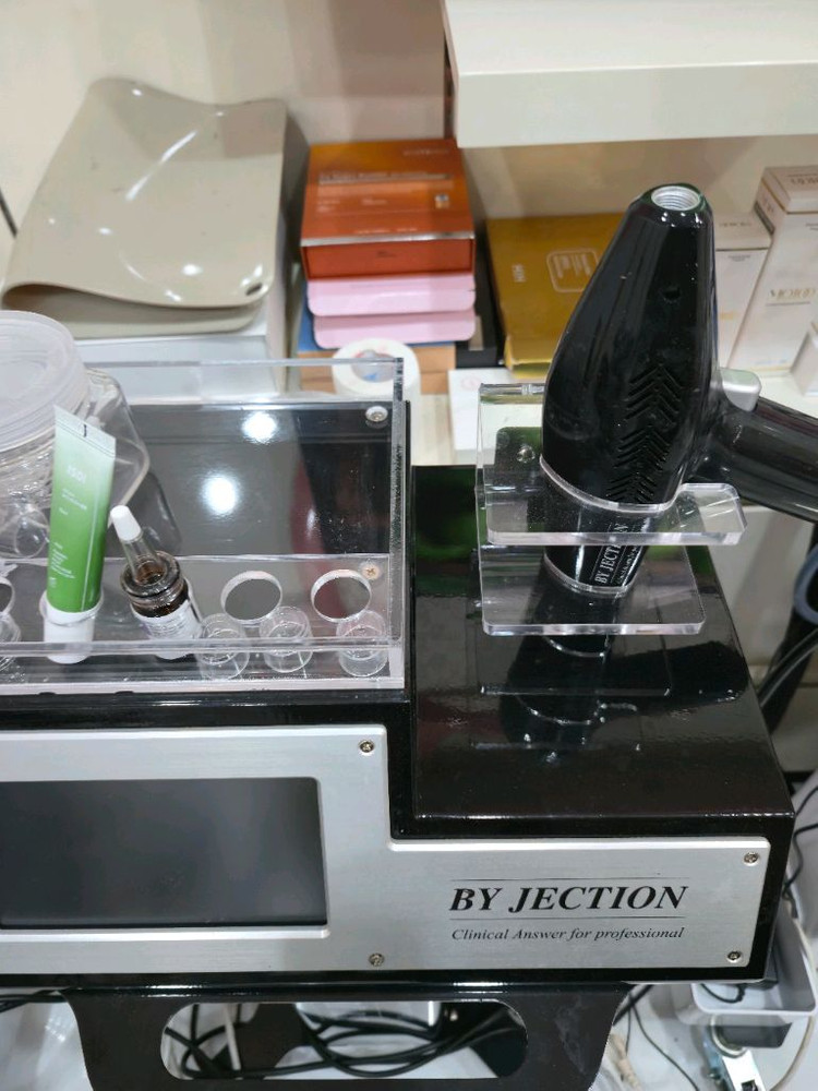 바이젝션 피부미용기기+실린더96개(원가245) 이미지